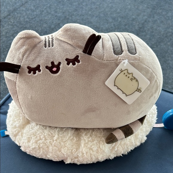 Pusheen cat napping on cloud Plush Toy - Picture 1 of 5
